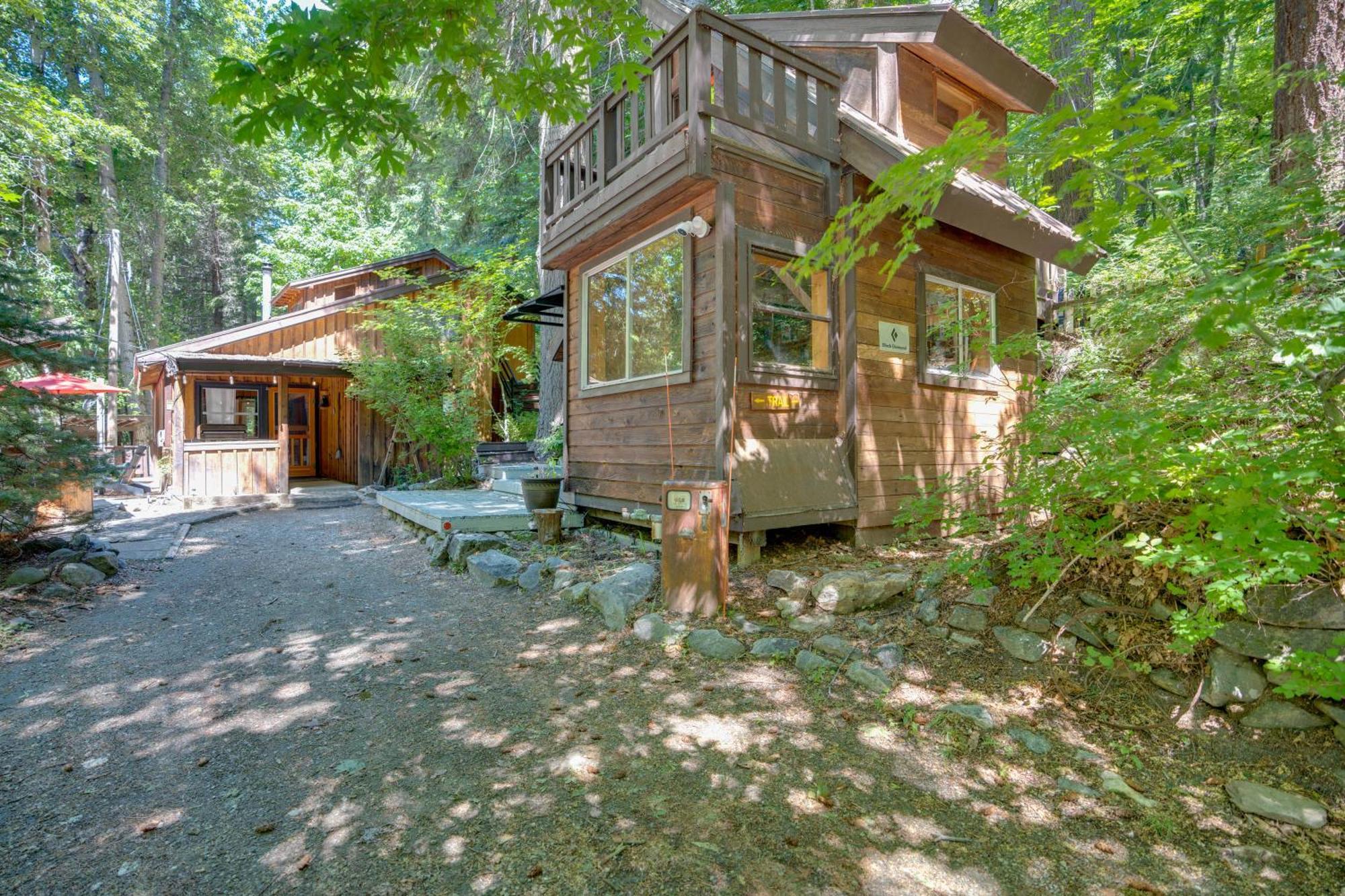 Leavenworth Cabin With Private Hot Tub! Zewnętrze zdjęcie